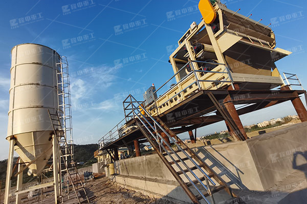 隔膜壓濾機(jī)穩(wěn)定性強(qiáng)，可以長(zhǎng)時(shí)間保持良好的壓力過(guò)濾影響